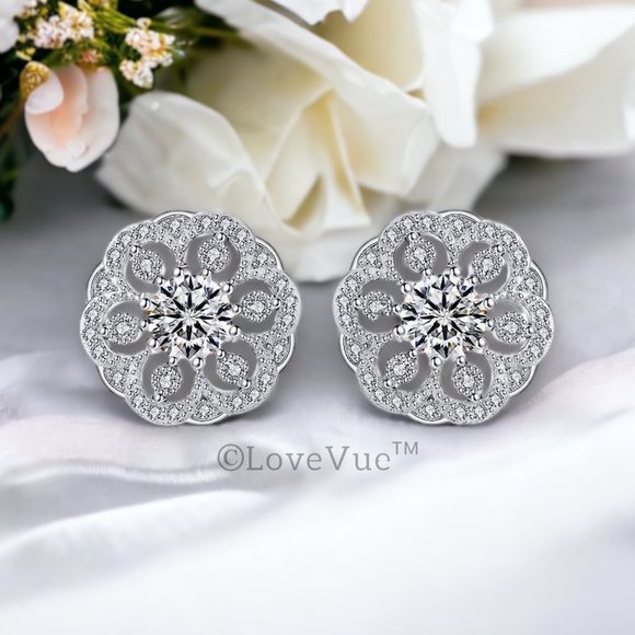Certified 1ct. t.w. Diamond Cluster Luxury Floral Stud Earrings VVS1 - Picture 1 of 15